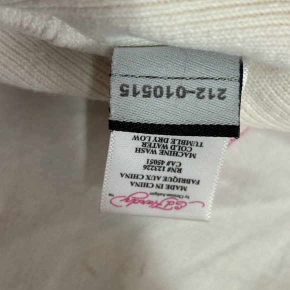 Ed Hardy Pink and White Gradient Beanie - Picture 6 of 7